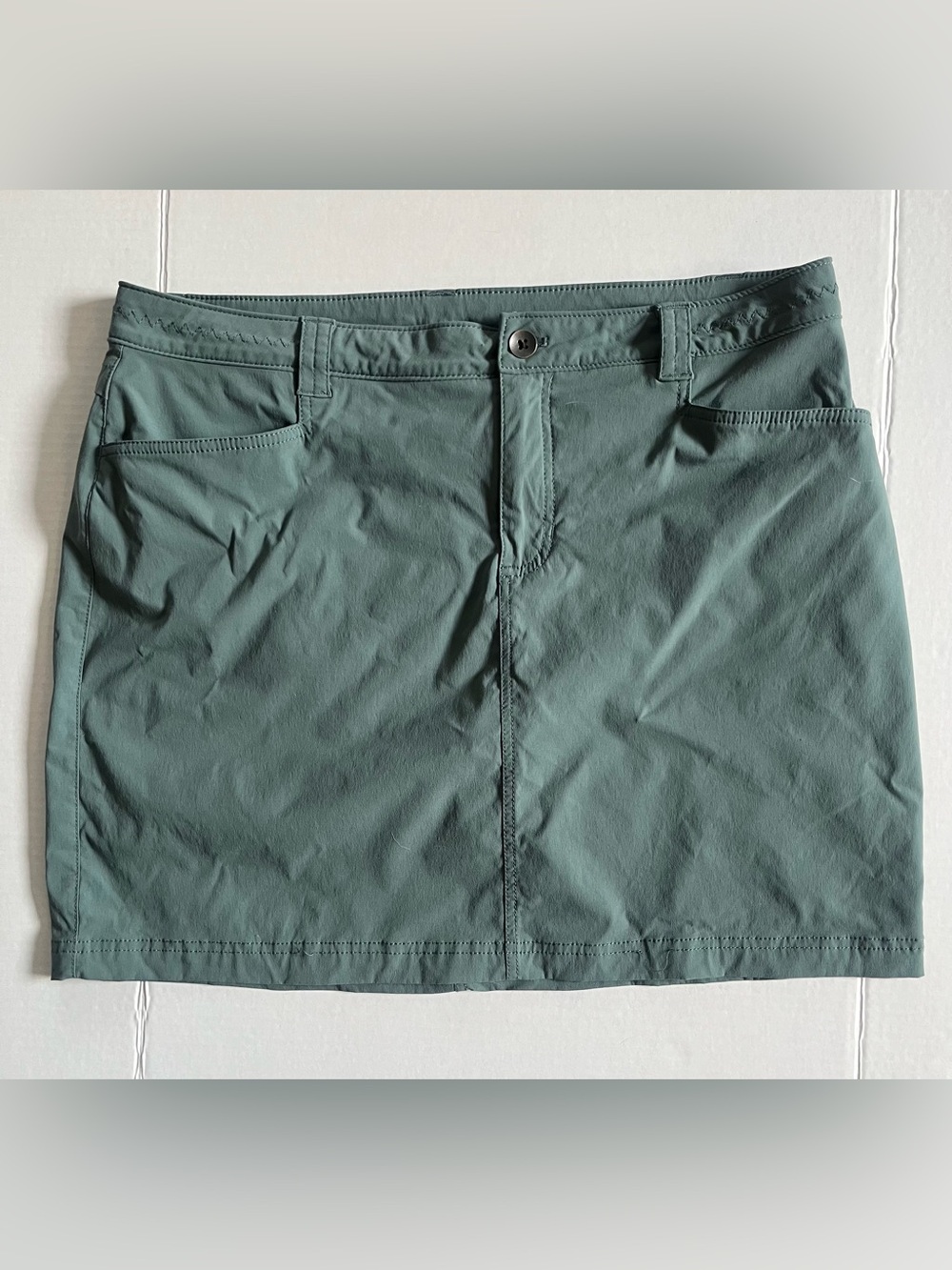 Eddie Bauer Green Skort